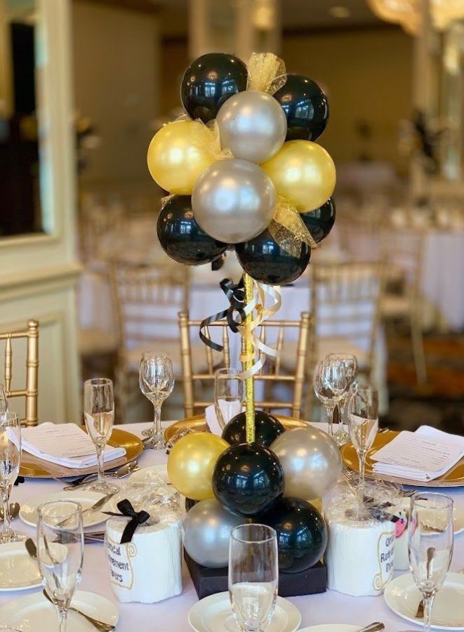graduation party balloon centerpieces