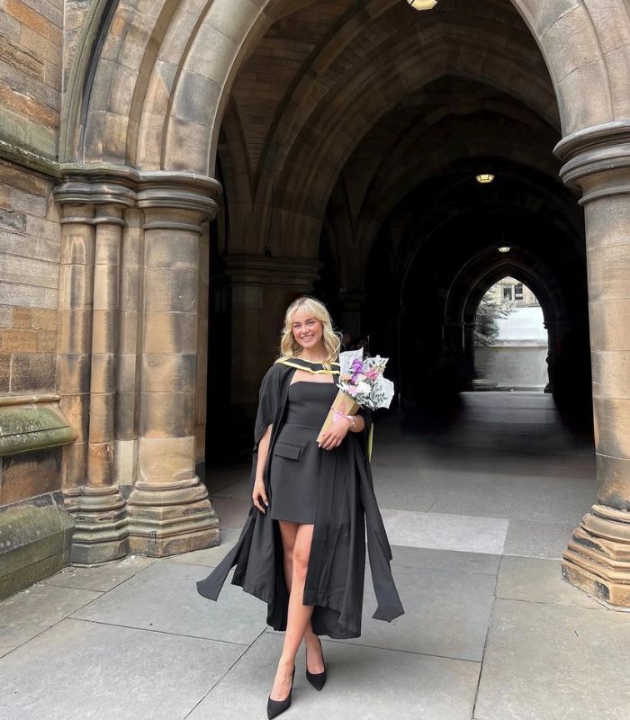 black short graduation outfit ideas