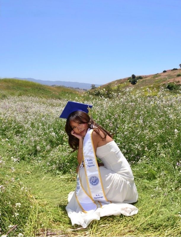 sitting in the meadows - graduation photoshoot ideas