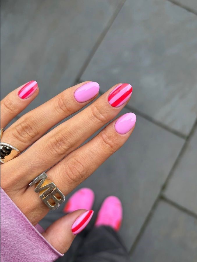 pink striped nails