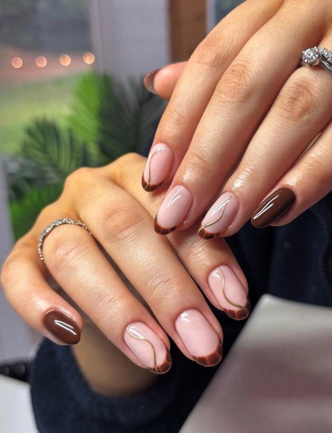 mocha tortoise swirl nails