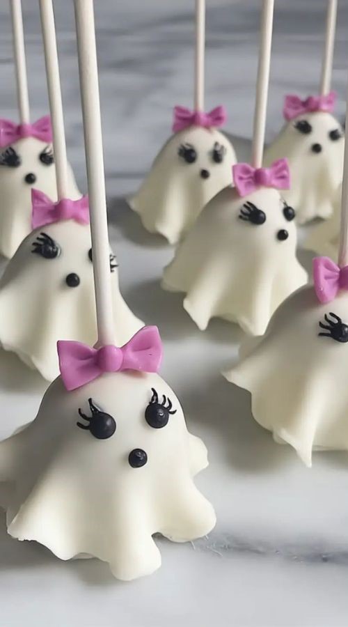 Bow-Tied Ghost Halloween Cake Pops