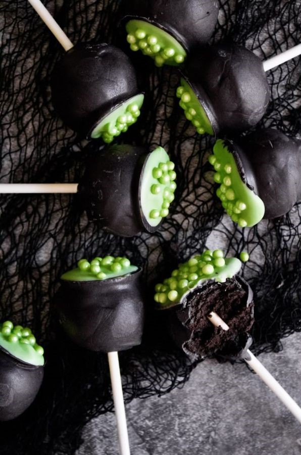 Bubbling Witch Cauldron Cake Pops
