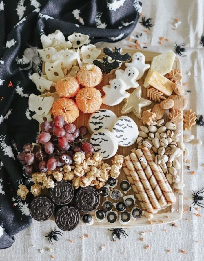 Spooky Halloween Treat Grazing Board