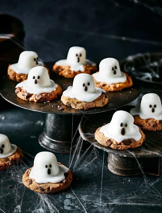 halloween desserts Melting Ghost Cookies