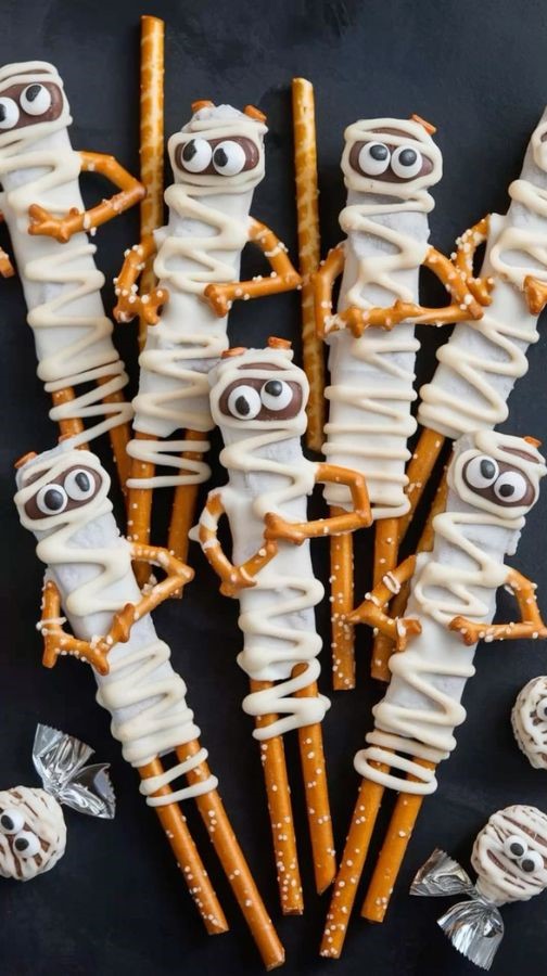 Skeleton Pretzel Rods 