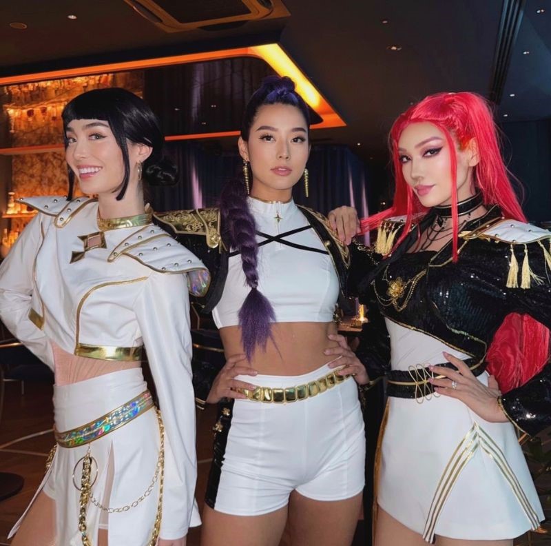 HUNTR/X Finale Performance kpop demon hunters halloween costumes