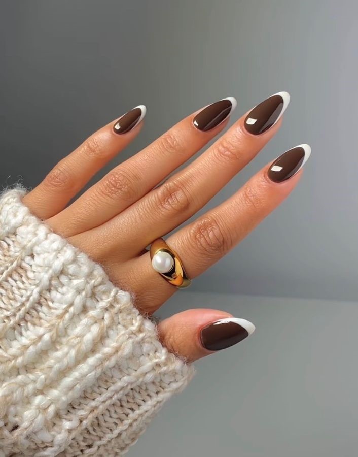 Espresso French Outline Nails